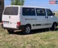 Белый Фольксваген Transporter, объемом двигателя 2.5 л и пробегом 380 тыс. км за 6300 $, фото 1 на Automoto.ua