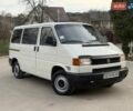 Белый Фольксваген Transporter, объемом двигателя 1.9 л и пробегом 300 тыс. км за 5299 $, фото 1 на Automoto.ua
