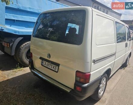 Белый Фольксваген Transporter, объемом двигателя 1.9 л и пробегом 330 тыс. км за 6800 $, фото 4 на Automoto.ua
