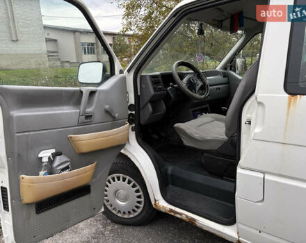 Белый Фольксваген Transporter, объемом двигателя 2.46 л и пробегом 338 тыс. км за 4200 $, фото 16 на Automoto.ua