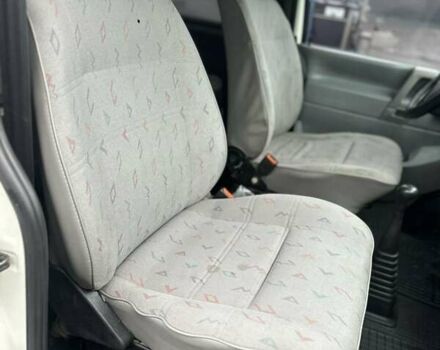 Білий Фольксваген Transporter, об'ємом двигуна 1.9 л та пробігом 295 тис. км за 5800 $, фото 8 на Automoto.ua