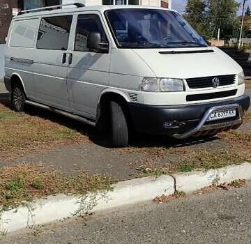 Белый Фольксваген Transporter, объемом двигателя 2.5 л и пробегом 428 тыс. км за 8709 $, фото 1 на Automoto.ua