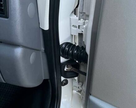 Белый Фольксваген Transporter, объемом двигателя 2.5 л и пробегом 368 тыс. км за 6299 $, фото 30 на Automoto.ua