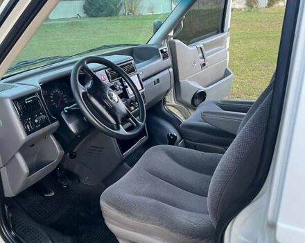 Белый Фольксваген Transporter, объемом двигателя 2.5 л и пробегом 368 тыс. км за 6299 $, фото 26 на Automoto.ua