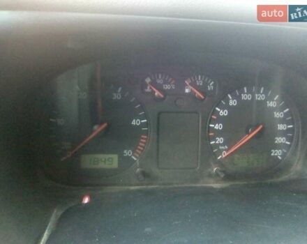 Білий Фольксваген Transporter, об'ємом двигуна 1.9 л та пробігом 285 тис. км за 6700 $, фото 5 на Automoto.ua