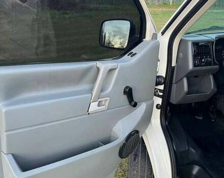 Белый Фольксваген Transporter, объемом двигателя 2.5 л и пробегом 368 тыс. км за 6299 $, фото 27 на Automoto.ua