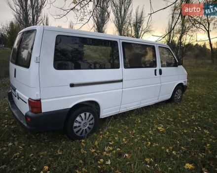 Белый Фольксваген Transporter, объемом двигателя 2.5 л и пробегом 400 тыс. км за 5300 $, фото 4 на Automoto.ua
