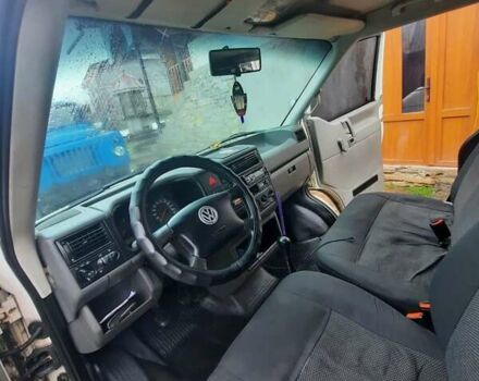 Белый Фольксваген Transporter, объемом двигателя 2.5 л и пробегом 495 тыс. км за 6300 $, фото 8 на Automoto.ua