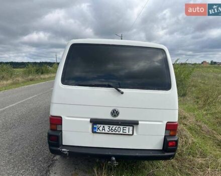 Белый Фольксваген Transporter, объемом двигателя 2.5 л и пробегом 649 тыс. км за 6350 $, фото 2 на Automoto.ua