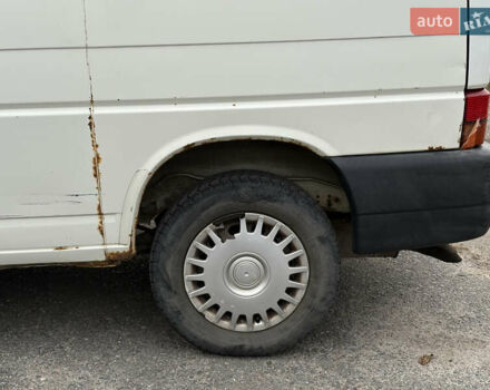 Белый Фольксваген Transporter, объемом двигателя 2.46 л и пробегом 338 тыс. км за 4200 $, фото 6 на Automoto.ua