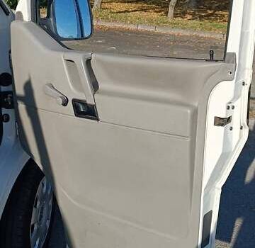 Белый Фольксваген Transporter, объемом двигателя 1.9 л и пробегом 414 тыс. км за 6400 $, фото 5 на Automoto.ua