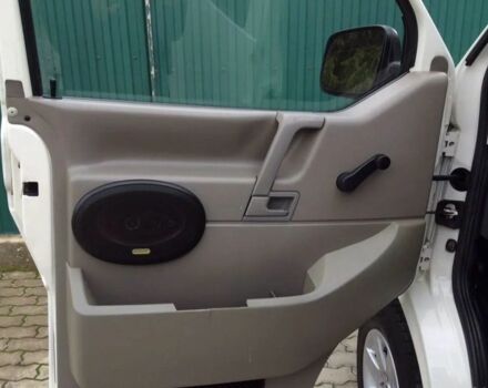 Белый Фольксваген Transporter, объемом двигателя 2.5 л и пробегом 322 тыс. км за 3995 $, фото 8 на Automoto.ua