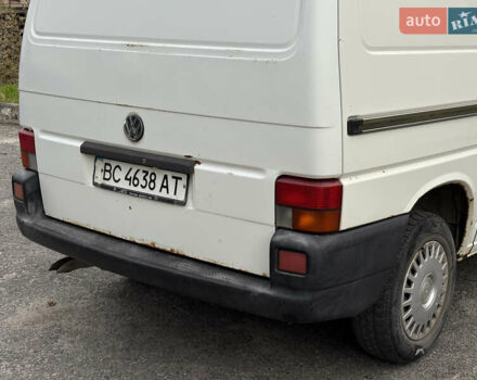 Белый Фольксваген Transporter, объемом двигателя 2.46 л и пробегом 338 тыс. км за 4200 $, фото 8 на Automoto.ua