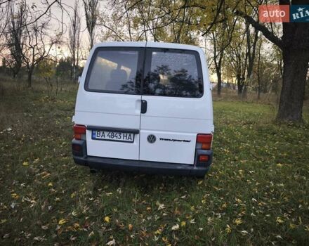 Белый Фольксваген Transporter, объемом двигателя 2.5 л и пробегом 400 тыс. км за 5300 $, фото 5 на Automoto.ua