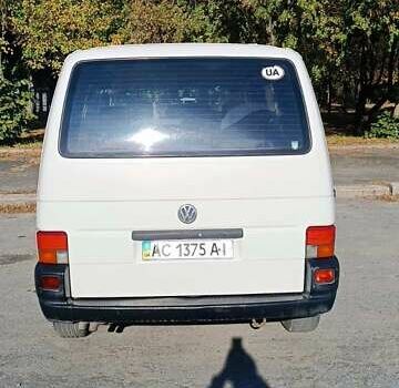 Белый Фольксваген Transporter, объемом двигателя 1.9 л и пробегом 414 тыс. км за 6400 $, фото 2 на Automoto.ua