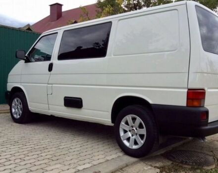 Белый Фольксваген Transporter, объемом двигателя 2.5 л и пробегом 322 тыс. км за 3995 $, фото 3 на Automoto.ua