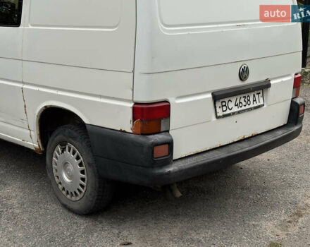 Белый Фольксваген Transporter, объемом двигателя 2.46 л и пробегом 338 тыс. км за 4200 $, фото 7 на Automoto.ua
