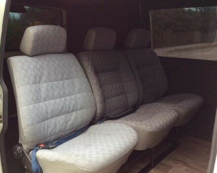 Белый Фольксваген Transporter, объемом двигателя 2.5 л и пробегом 322 тыс. км за 3995 $, фото 12 на Automoto.ua