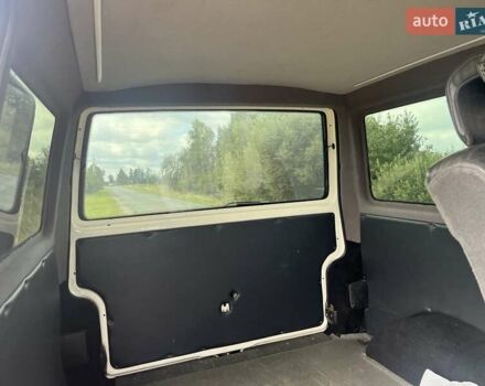 Белый Фольксваген Transporter, объемом двигателя 2.5 л и пробегом 649 тыс. км за 6350 $, фото 7 на Automoto.ua