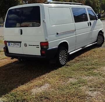 Белый Фольксваген Transporter, объемом двигателя 2.5 л и пробегом 428 тыс. км за 8709 $, фото 3 на Automoto.ua