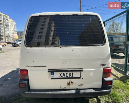 Белый Фольксваген Transporter, объемом двигателя 2.5 л и пробегом 513 тыс. км за 4950 $, фото 3 на Automoto.ua