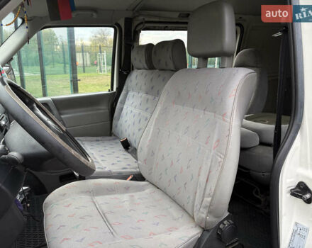 Белый Фольксваген Transporter, объемом двигателя 2.46 л и пробегом 338 тыс. км за 4200 $, фото 13 на Automoto.ua