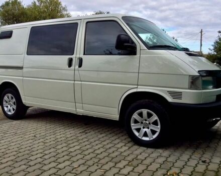 Белый Фольксваген Transporter, объемом двигателя 2.5 л и пробегом 322 тыс. км за 3995 $, фото 4 на Automoto.ua