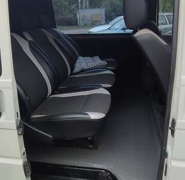 Белый Фольксваген Transporter, объемом двигателя 2.5 л и пробегом 428 тыс. км за 8709 $, фото 4 на Automoto.ua