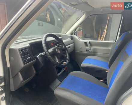 Белый Фольксваген Transporter, объемом двигателя 2.46 л и пробегом 320 тыс. км за 7700 $, фото 5 на Automoto.ua