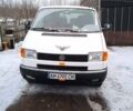 Білий Фольксваген Transporter, об'ємом двигуна 2.5 л та пробігом 437 тис. км за 6100 $, фото 1 на Automoto.ua