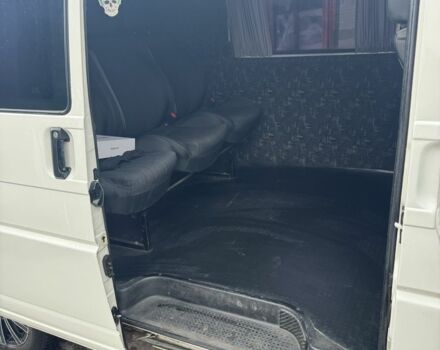 Белый Фольксваген Transporter, объемом двигателя 1.9 л и пробегом 345 тыс. км за 5200 $, фото 6 на Automoto.ua