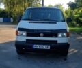 Белый Фольксваген Transporter, объемом двигателя 2.5 л и пробегом 400 тыс. км за 6713 $, фото 1 на Automoto.ua