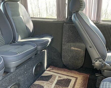 Білий Фольксваген Transporter, об'ємом двигуна 2.5 л та пробігом 310 тис. км за 8000 $, фото 15 на Automoto.ua