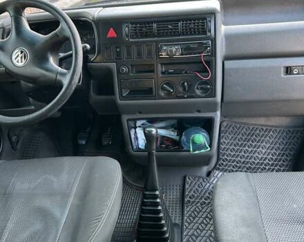 Білий Фольксваген Transporter, об'ємом двигуна 2.5 л та пробігом 380 тис. км за 6800 $, фото 7 на Automoto.ua