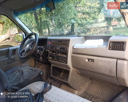 Білий Фольксваген Transporter, об'ємом двигуна 2.46 л та пробігом 390 тис. км за 6500 $, фото 3 на Automoto.ua