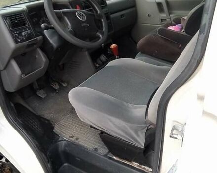 Белый Фольксваген Transporter, объемом двигателя 1.9 л и пробегом 371 тыс. км за 5500 $, фото 6 на Automoto.ua