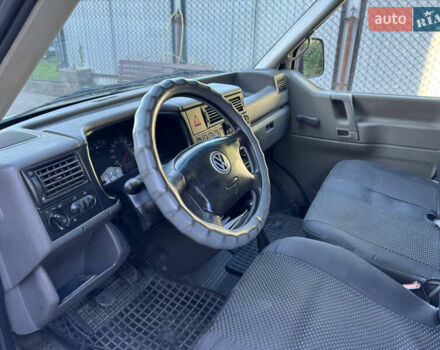 Білий Фольксваген Transporter, об'ємом двигуна 2.5 л та пробігом 467 тис. км за 6500 $, фото 8 на Automoto.ua