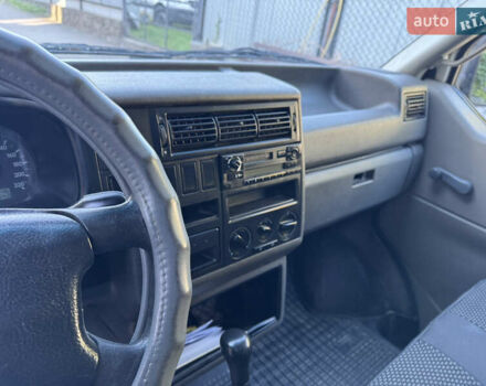 Білий Фольксваген Transporter, об'ємом двигуна 2.5 л та пробігом 467 тис. км за 6500 $, фото 9 на Automoto.ua