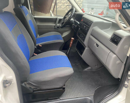 Белый Фольксваген Transporter, объемом двигателя 2.46 л и пробегом 320 тыс. км за 7700 $, фото 17 на Automoto.ua