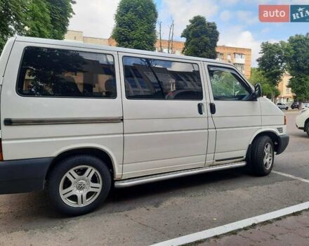 Белый Фольксваген Transporter, объемом двигателя 2.5 л и пробегом 400 тыс. км за 7900 $, фото 3 на Automoto.ua