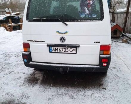 Білий Фольксваген Transporter, об'ємом двигуна 2.5 л та пробігом 437 тис. км за 6100 $, фото 3 на Automoto.ua