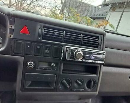 Белый Фольксваген Transporter, объемом двигателя 2.5 л и пробегом 386 тыс. км за 8000 $, фото 11 на Automoto.ua