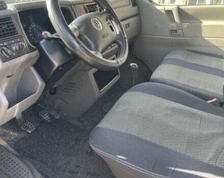 Білий Фольксваген Transporter, об'ємом двигуна 2.5 л та пробігом 310 тис. км за 8000 $, фото 6 на Automoto.ua