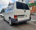Белый Фольксваген Transporter, объемом двигателя 2.5 л и пробегом 400 тыс. км за 7900 $, фото 5 на Automoto.ua