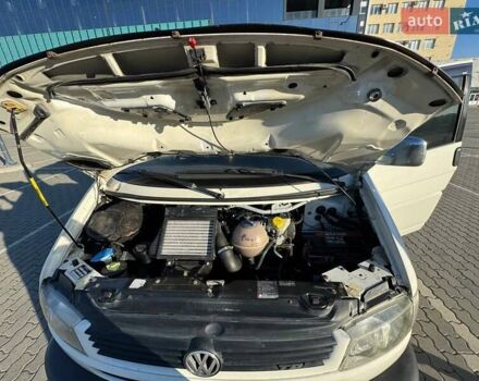 Білий Фольксваген Transporter, об'ємом двигуна 2.5 л та пробігом 425 тис. км за 7450 $, фото 1 на Automoto.ua