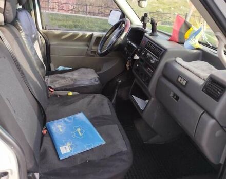 Белый Фольксваген Transporter, объемом двигателя 2.5 л и пробегом 628 тыс. км за 4700 $, фото 5 на Automoto.ua