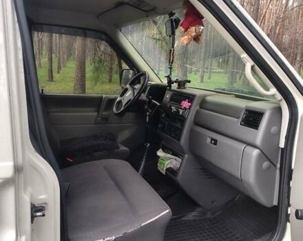 Білий Фольксваген Transporter, об'ємом двигуна 2.46 л та пробігом 5 тис. км за 7000 $, фото 4 на Automoto.ua