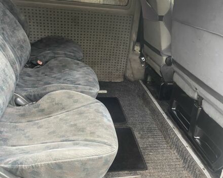 Білий Фольксваген Transporter, об'ємом двигуна 0 л та пробігом 349 тис. км за 5650 $, фото 9 на Automoto.ua