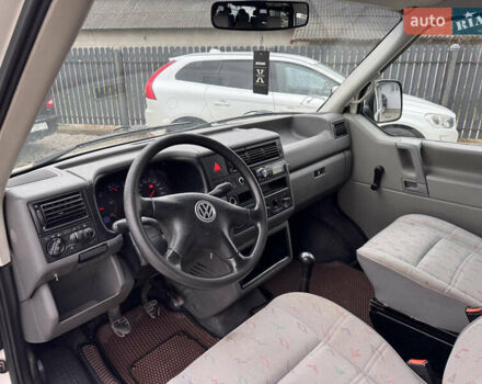 Білий Фольксваген Transporter, об'ємом двигуна 1.9 л та пробігом 285 тис. км за 5600 $, фото 16 на Automoto.ua