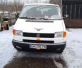 Білий Фольксваген Transporter, об'ємом двигуна 2.5 л та пробігом 437 тис. км за 6100 $, фото 1 на Automoto.ua
